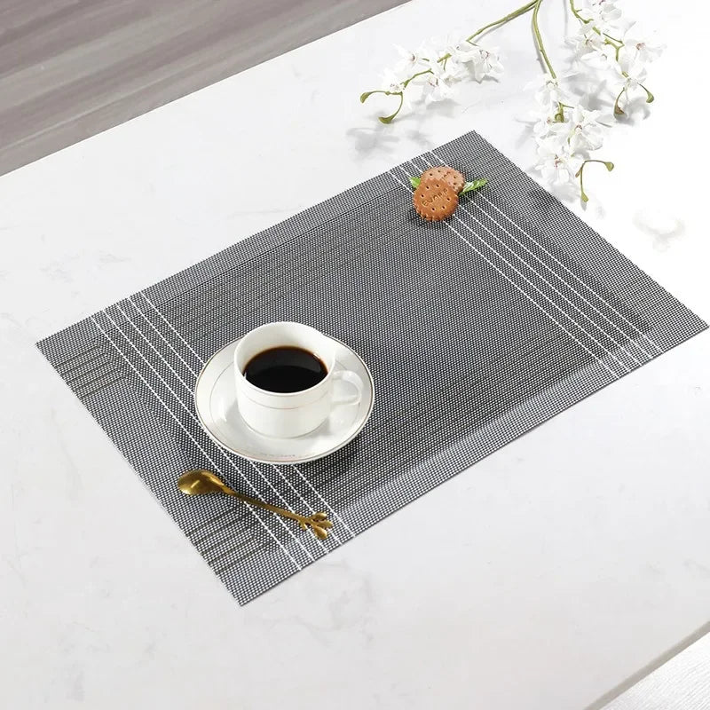2/4/6 Pieces Durable Dining Table Placemats