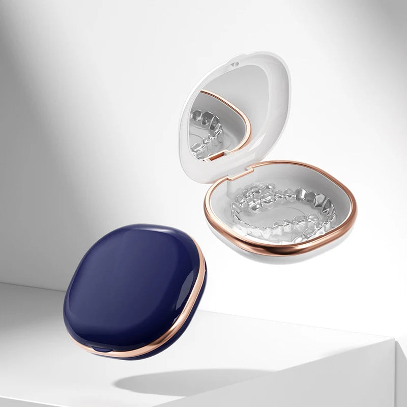 Retainer/Denture Case