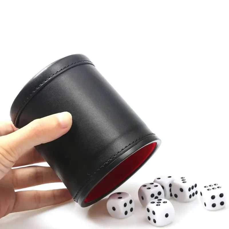 6 Piece Standard Dice With Dice Cup