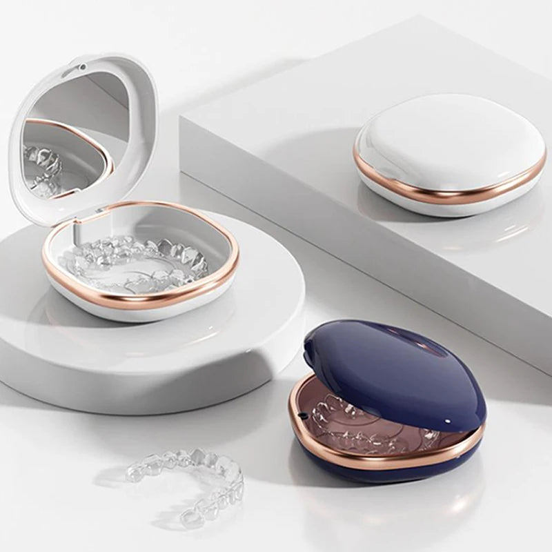 Retainer/Denture Case