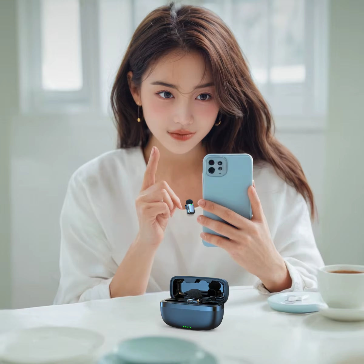 Wireless Lavalier Microphone with Charging Case Lapel Microphones Set Video Recording Mini Mic for Phone Android Live Broadcast